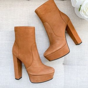 schutz july platform bootie